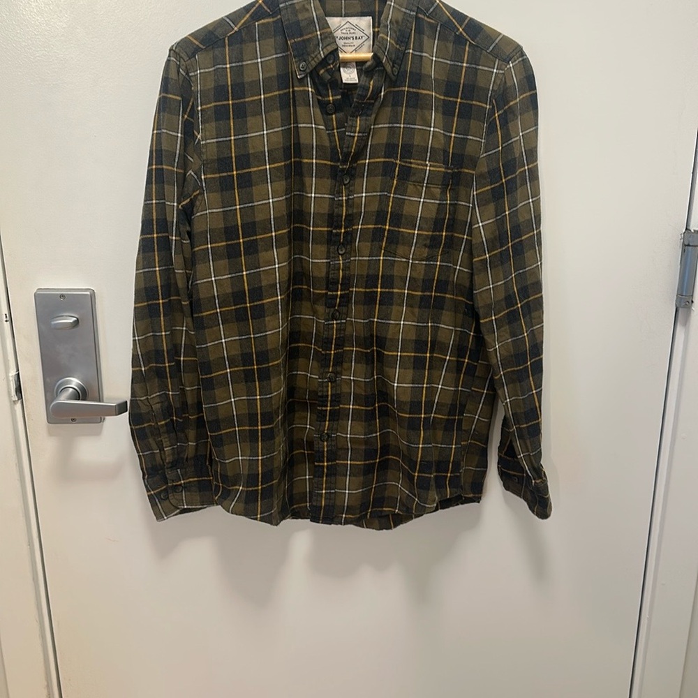 Bundle! Set of 3 Men’s St John’s Bay Plaid Button-Ups - Picture 8 of 10